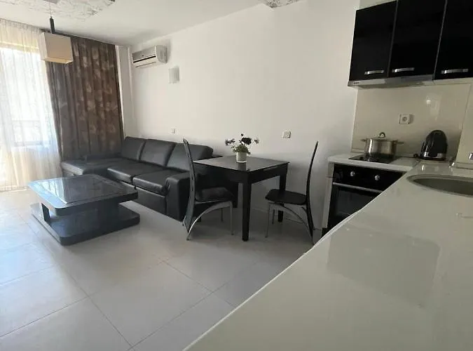 Rich-1 Sp Apartment Ravda